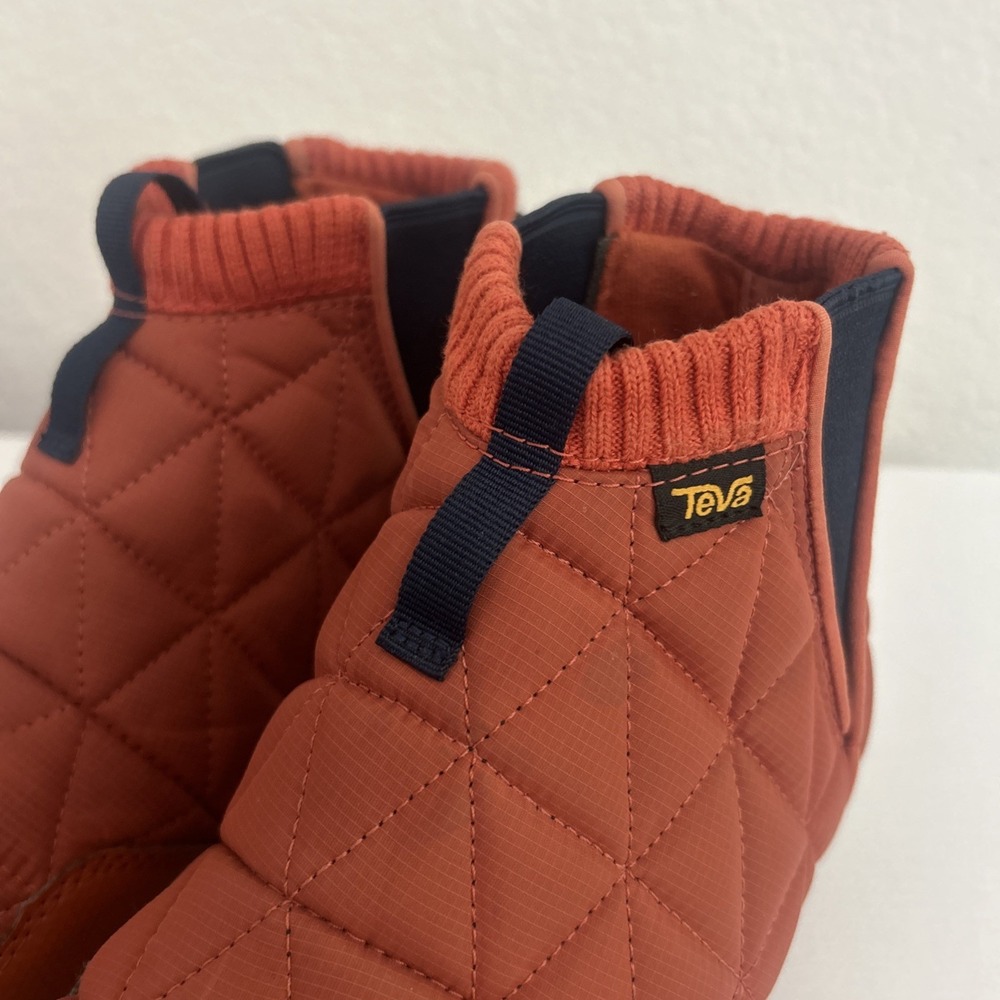Teva Ember Mid Burnt Orange Quilted Slip-On Boots Warm Camping Womens Size 8 - Picture 10 of 10
